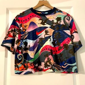 Nike Crop Top